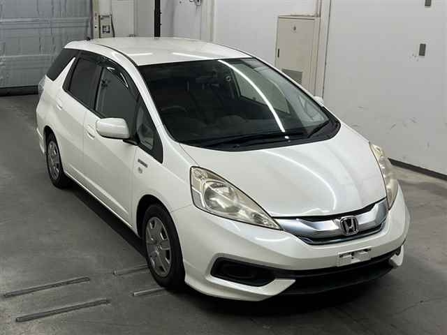 HONDA FIT SHUTTLE 2014