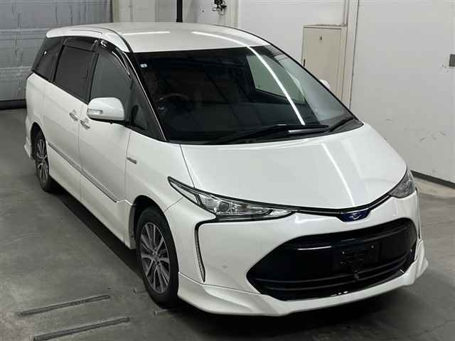 TOYOTA ESTIMA HYBRID 2016
