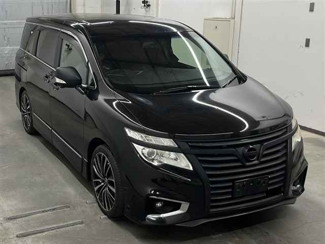 NISSAN ELGRAND 2014