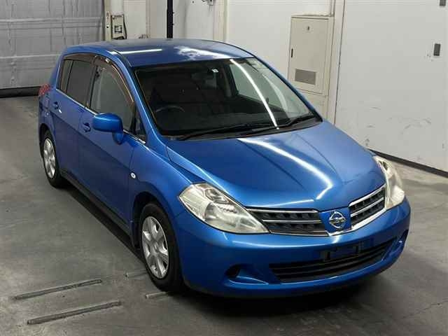NISSAN TIIDA 2008