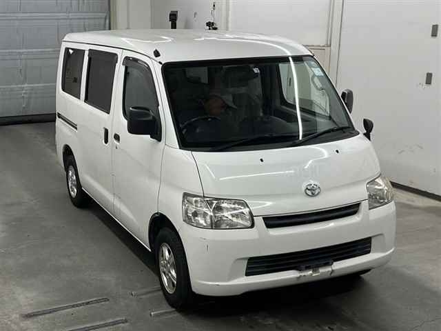 TOYOTA TOWN ACE VAN 2019