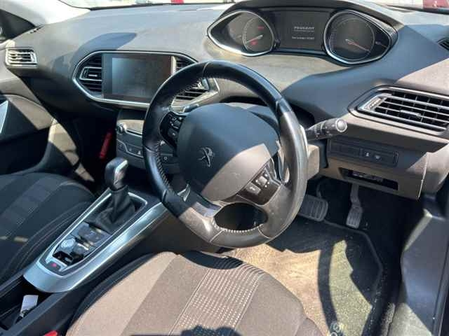 PEUGEOT 308 2018