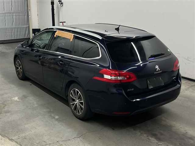 PEUGEOT 308 2018