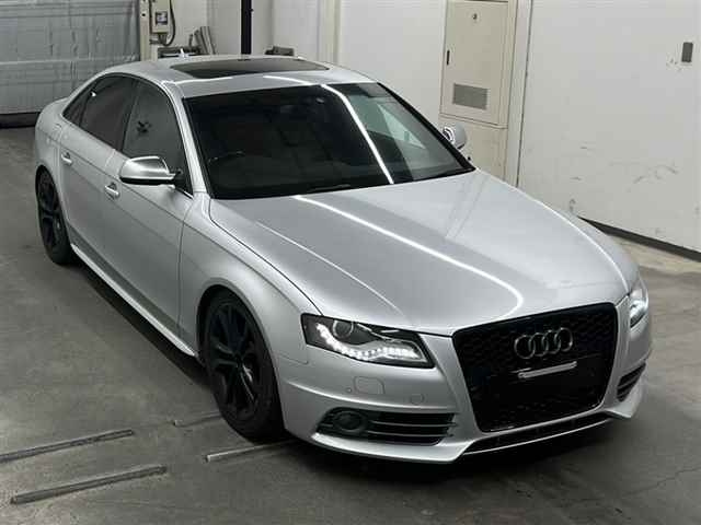 AUDI S4 2010