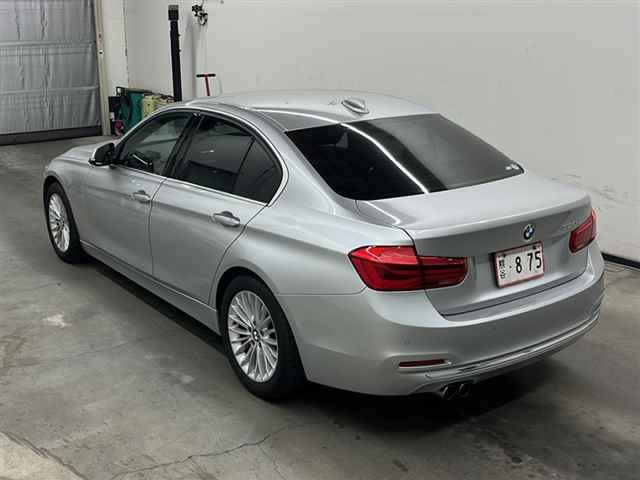 BMW 3 SERIES 2018