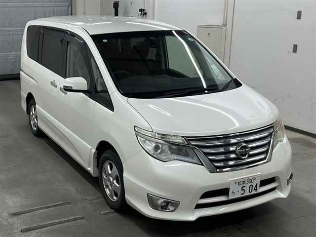 NISSAN SERENA 2014