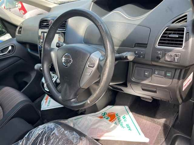 NISSAN SERENA 2014