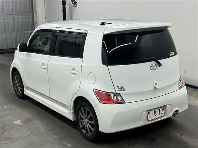 TOYOTA BB 2008