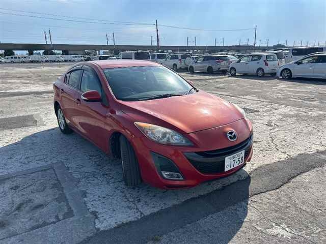 MAZDA AXELA 2010