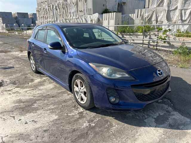 MAZDA AXELA 2012