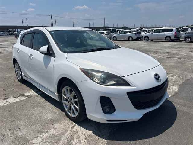 MAZDA AXELA 2012