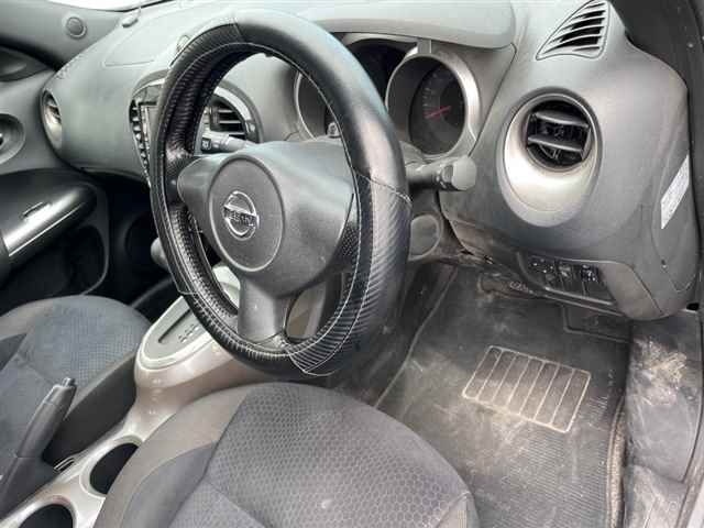 NISSAN JUKE 2010