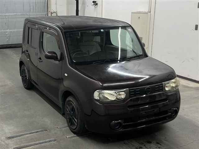 NISSAN CUBE 2010