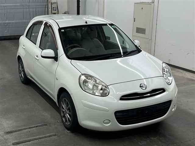 NISSAN MARCH 2011
