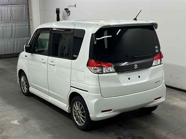 SUZUKI SOLIO 2014