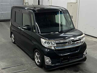 DAIHATSU TANTO 2015