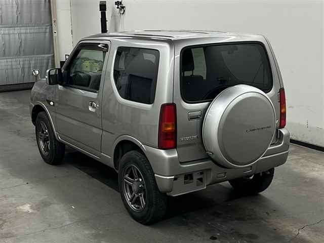 SUZUKI JIMNY 2015