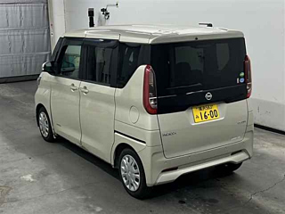 NISSAN ROOX 2020