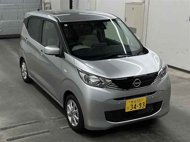 NISSAN DAYZ 2024