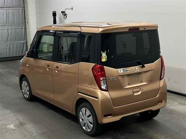 MITSUBISHI EK SPACE 2016