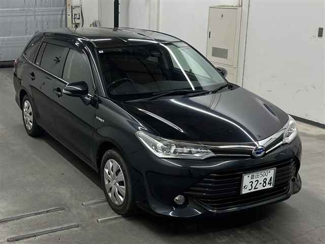 TOYOTA COROLLA FIELDER 2016