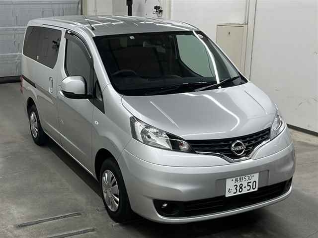 NISSAN NV200 2022