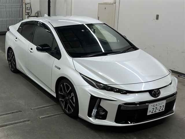 TOYOTA PRIUS PHV 2022