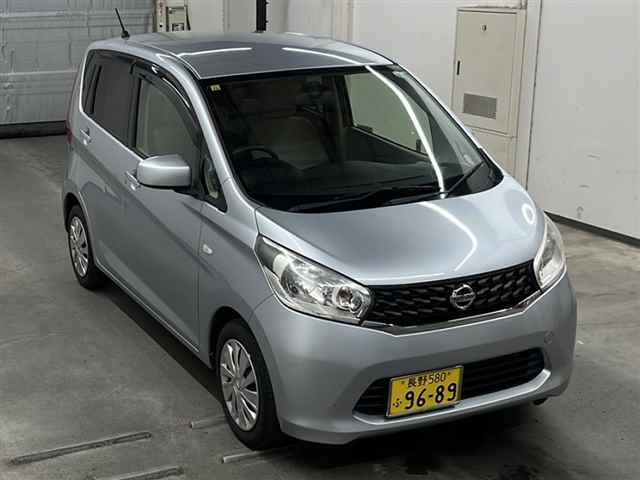 NISSAN DAYZ 2014