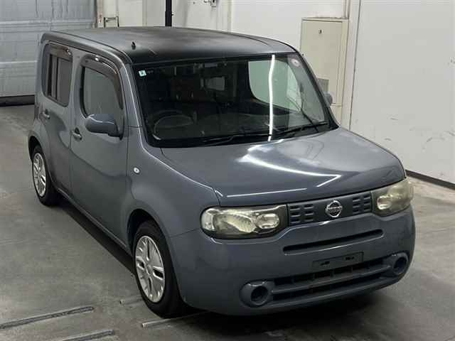 NISSAN CUBE 2010