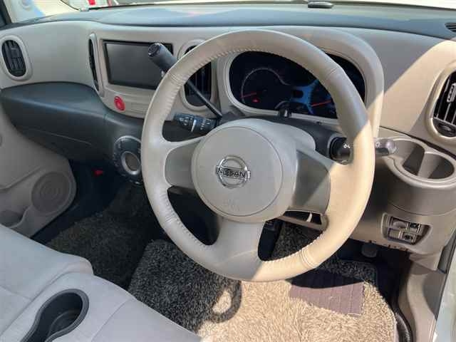 NISSAN CUBE 2012
