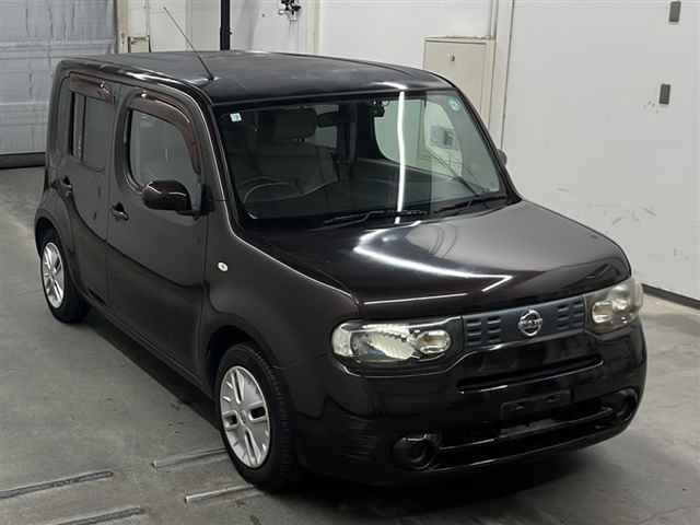 NISSAN CUBE 2010