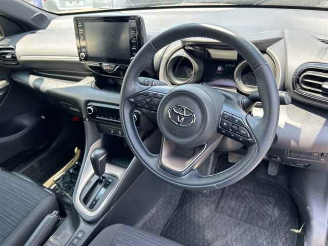 TOYOTA YARIS 2021