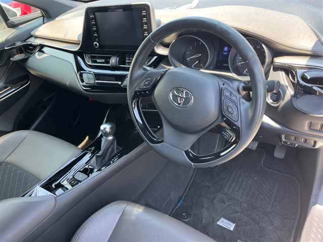 TOYOTA C-HR 2019