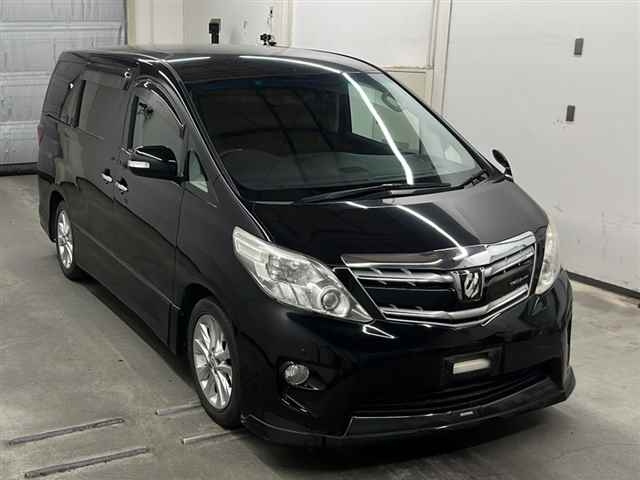 TOYOTA ALPHARD 2010