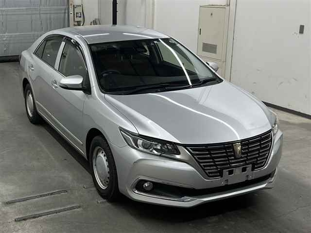 TOYOTA PREMIO 2020