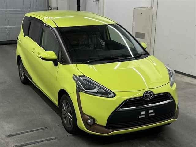 TOYOTA SIENTA 2016