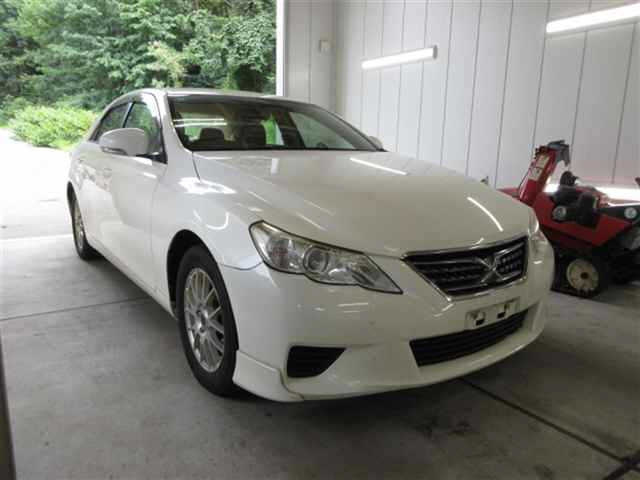 TOYOTA MARK X 2012