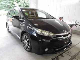 TOYOTA WISH 2010