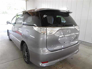 TOYOTA ESTIMA 2016