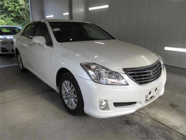 TOYOTA CROWN 2008
