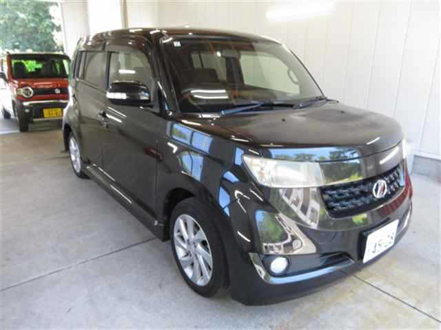 TOYOTA BB 2009