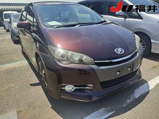 TOYOTA WISH 2012