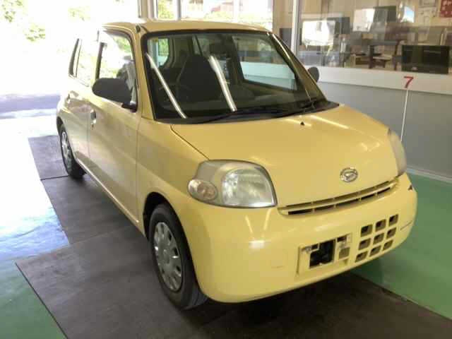DAIHATSU ESSE 2010