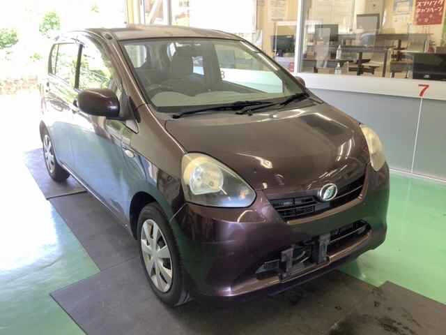 DAIHATSU MIRA E S 2012