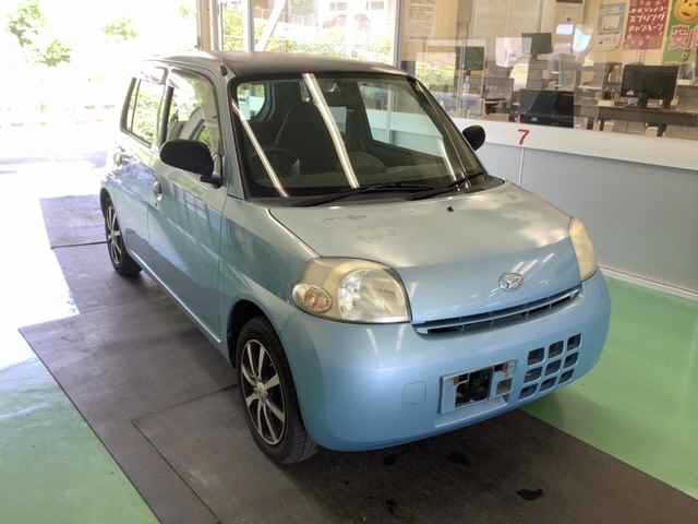 DAIHATSU ESSE 2010
