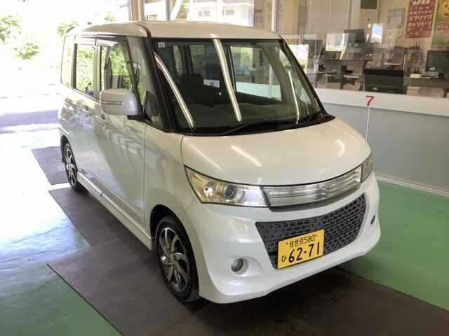 SUZUKI PALETTE 2011