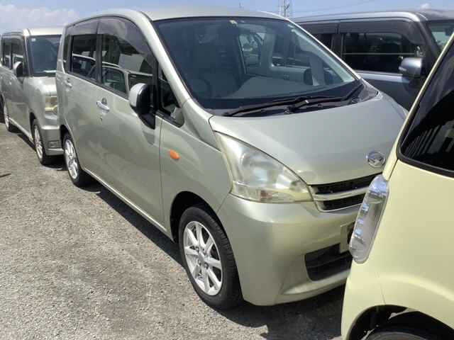 DAIHATSU MOVE 2012