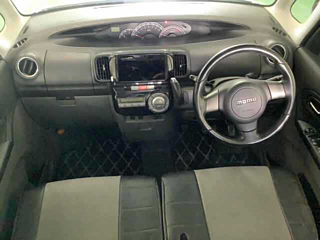 DAIHATSU TANTO 2010