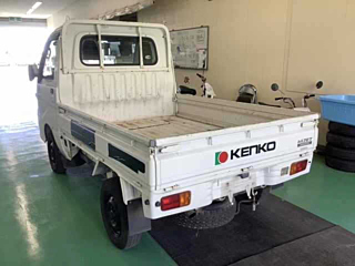 DAIHATSU HIJET TRUCK 2011