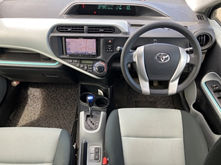 TOYOTA AQUA 2012